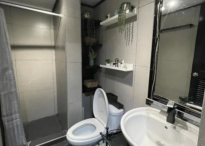 3 Bedroom 89sqm Midrise Condotel * Manila