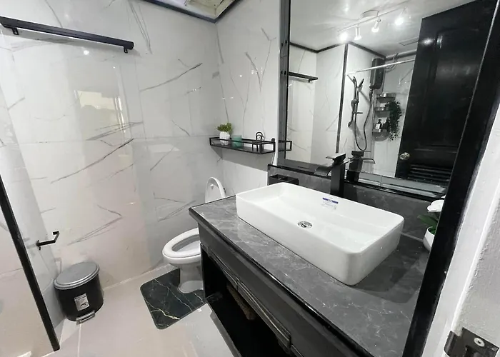3 Bedroom 89sqm Midrise Condotel * Manila